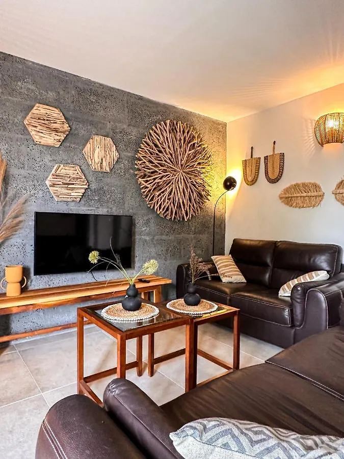 Home2Book Charming Casa Julianna Lajares 0*,