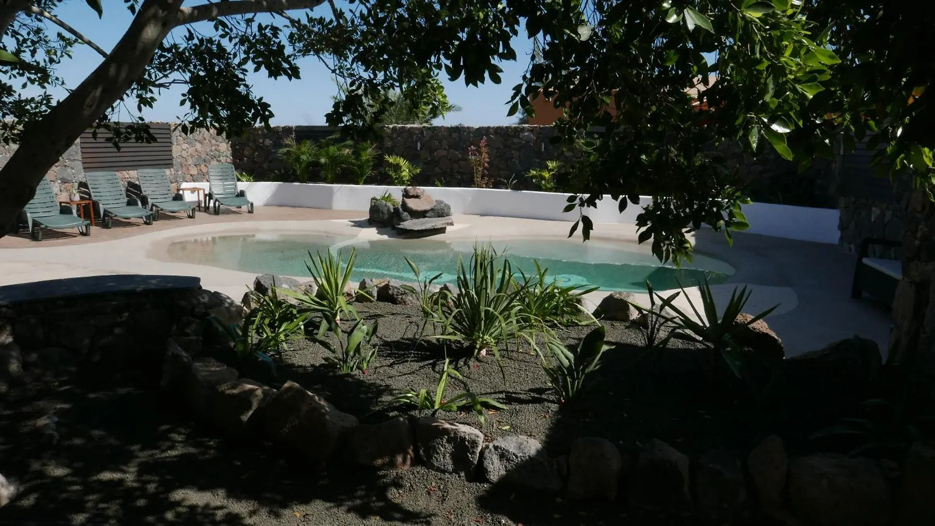 Home2Book Charming Casa Julianna Lajares