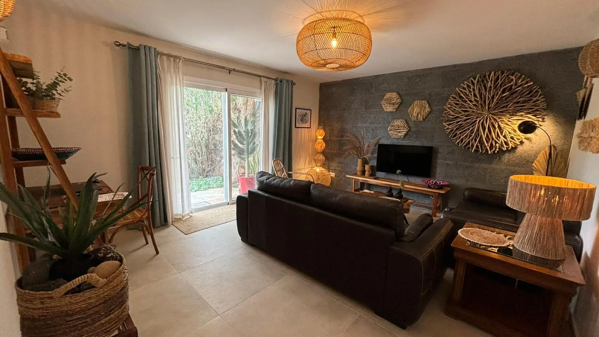 Home2Book Charming Casa Julianna Lajares Holiday home
